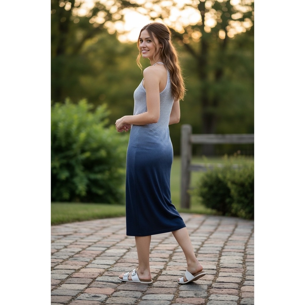 Athleta Striped Sun-kissed Ombre Dress Size L Navy White Blue‎ Sleeveless